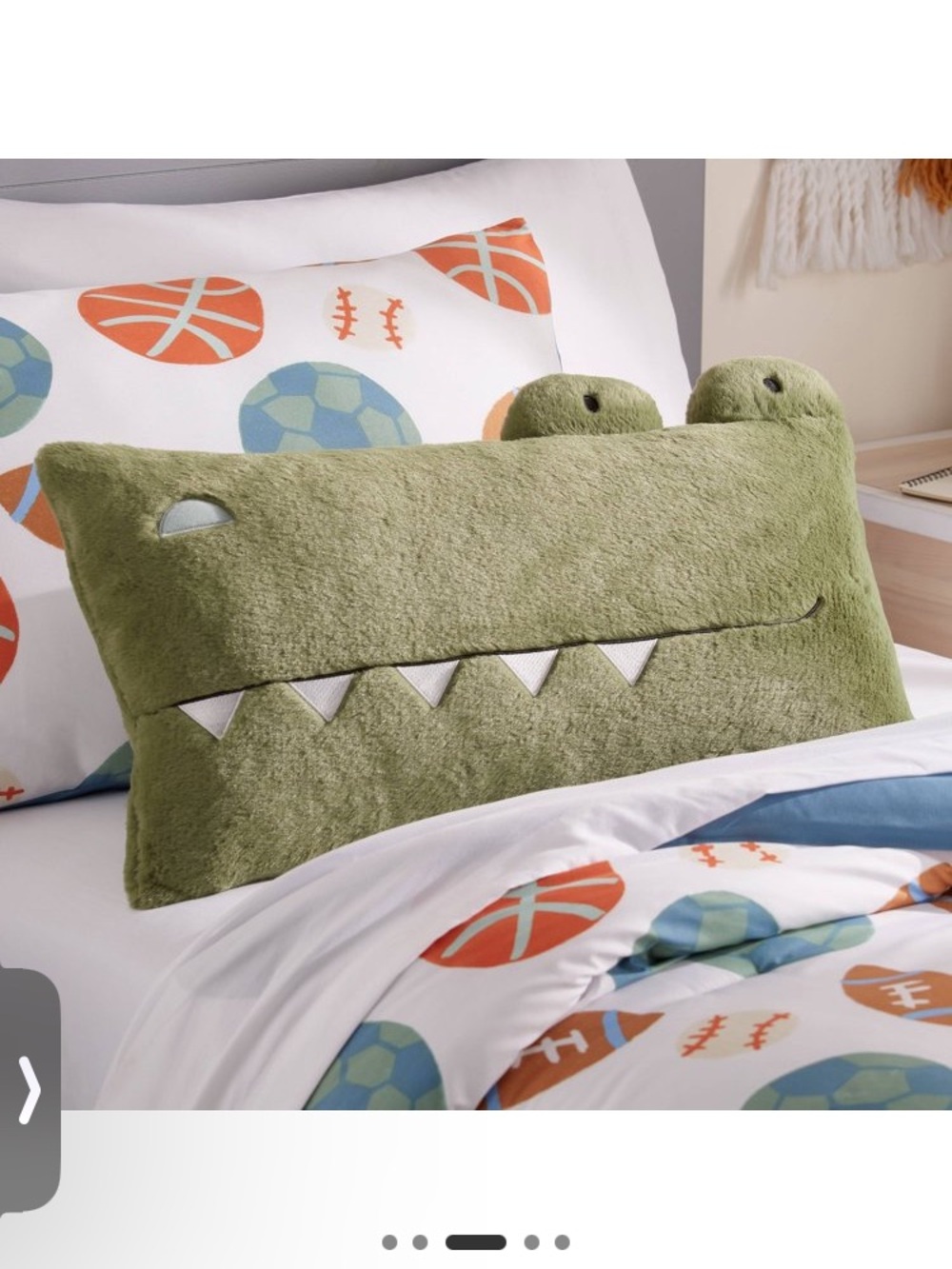 Pillowfort Alligator Bed Plush Pillow + Room Essentials Throw - Green NWT - Picture 3 of 6
